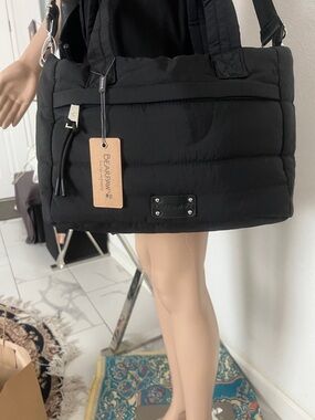 NWT BEARPAW Black Puffer Tote Silver Hardware, can use as crossbody, washable